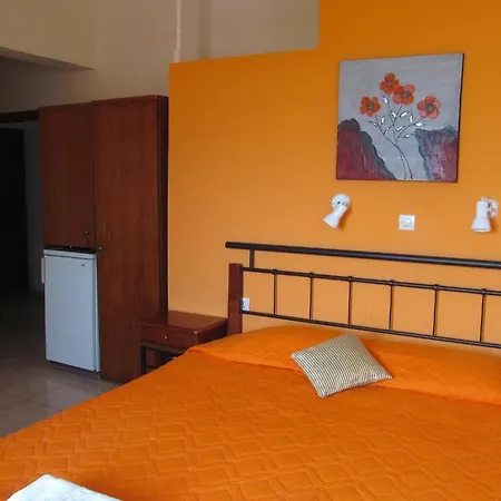 Гостьовий будинок Niki's 2*